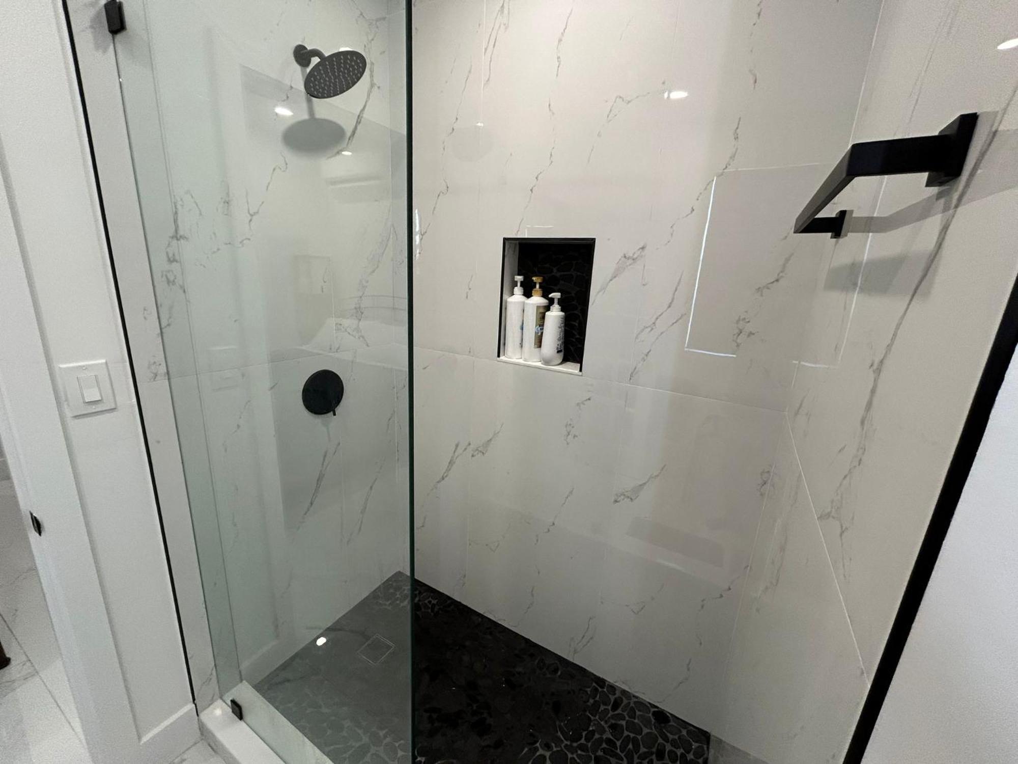 Private Rooms Close To Miami Airport - Free Parking - 01 Exteriör bild